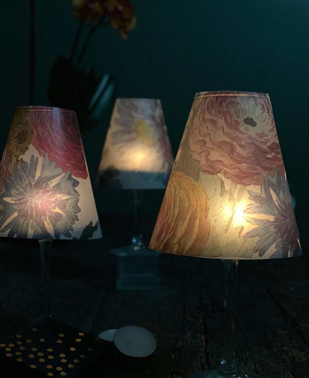 Indigo De Papel Lamp Shade · Bouquet