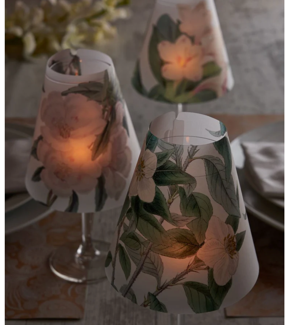 Lamp Shade · White Flowers