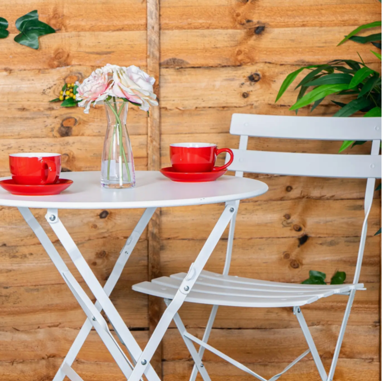 Harbour Housewares 3 Piece Sussex Bistro Set - Round - White