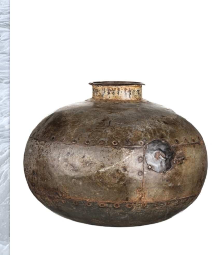 Nagori Water Pot
