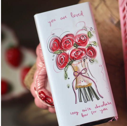 The 100g Bunch of Roses Milk Chocolate Bar