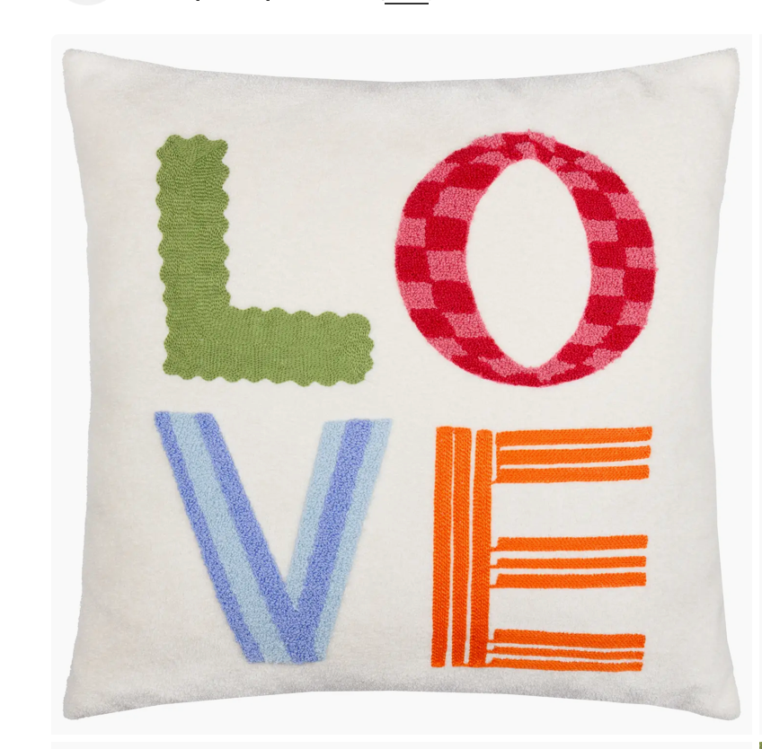 Love Tuft Cushion Multicolour