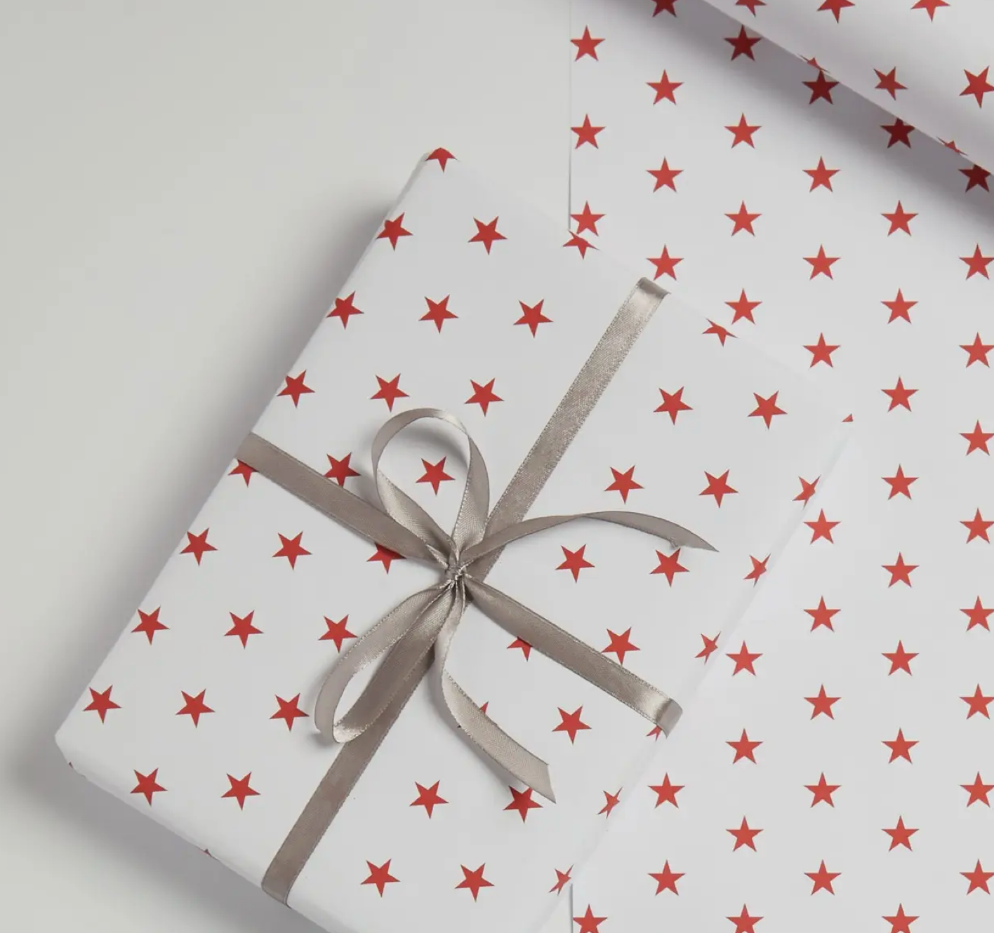 Wrapping Paper |White |Medium Star