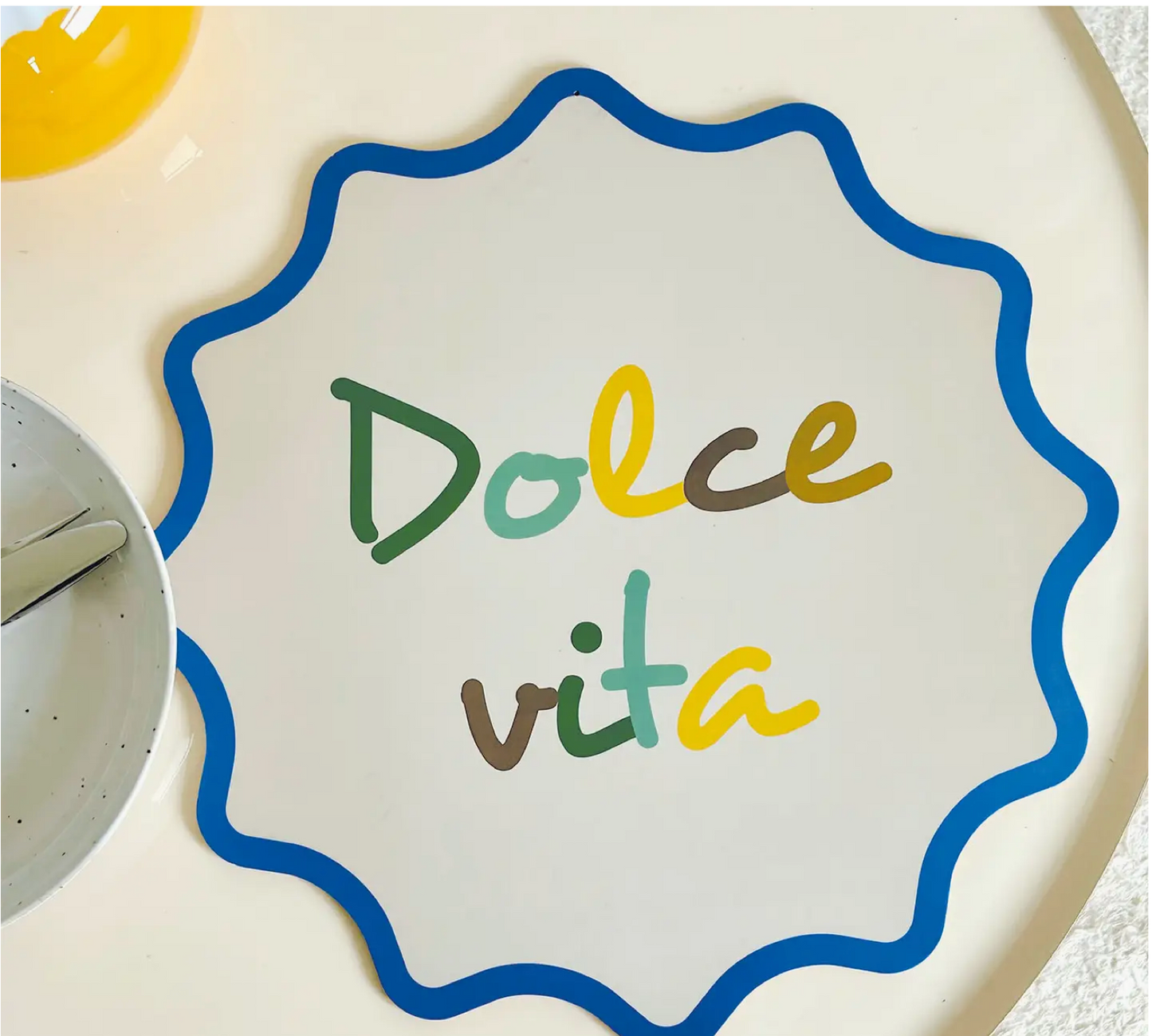 Dolce Vita Rigid Round Placemat