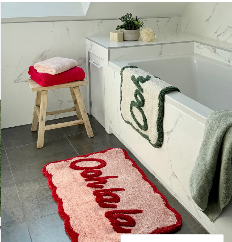 Ooh La La Slogan Scallop Bath Mat Non Slip - Scalloped Rug