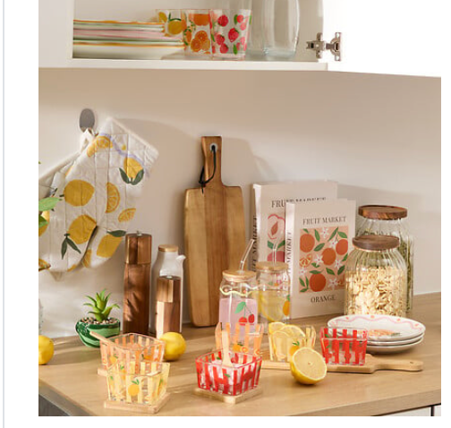 Fruity Tapas Verrine Glass With Spoon And Bamboo Tray