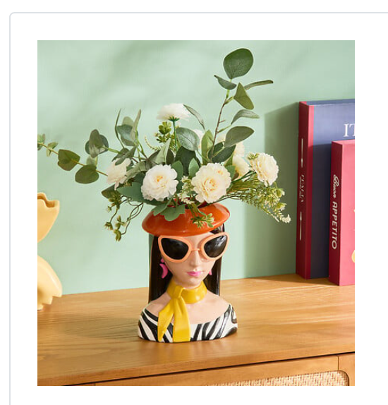 Della Woman Vase